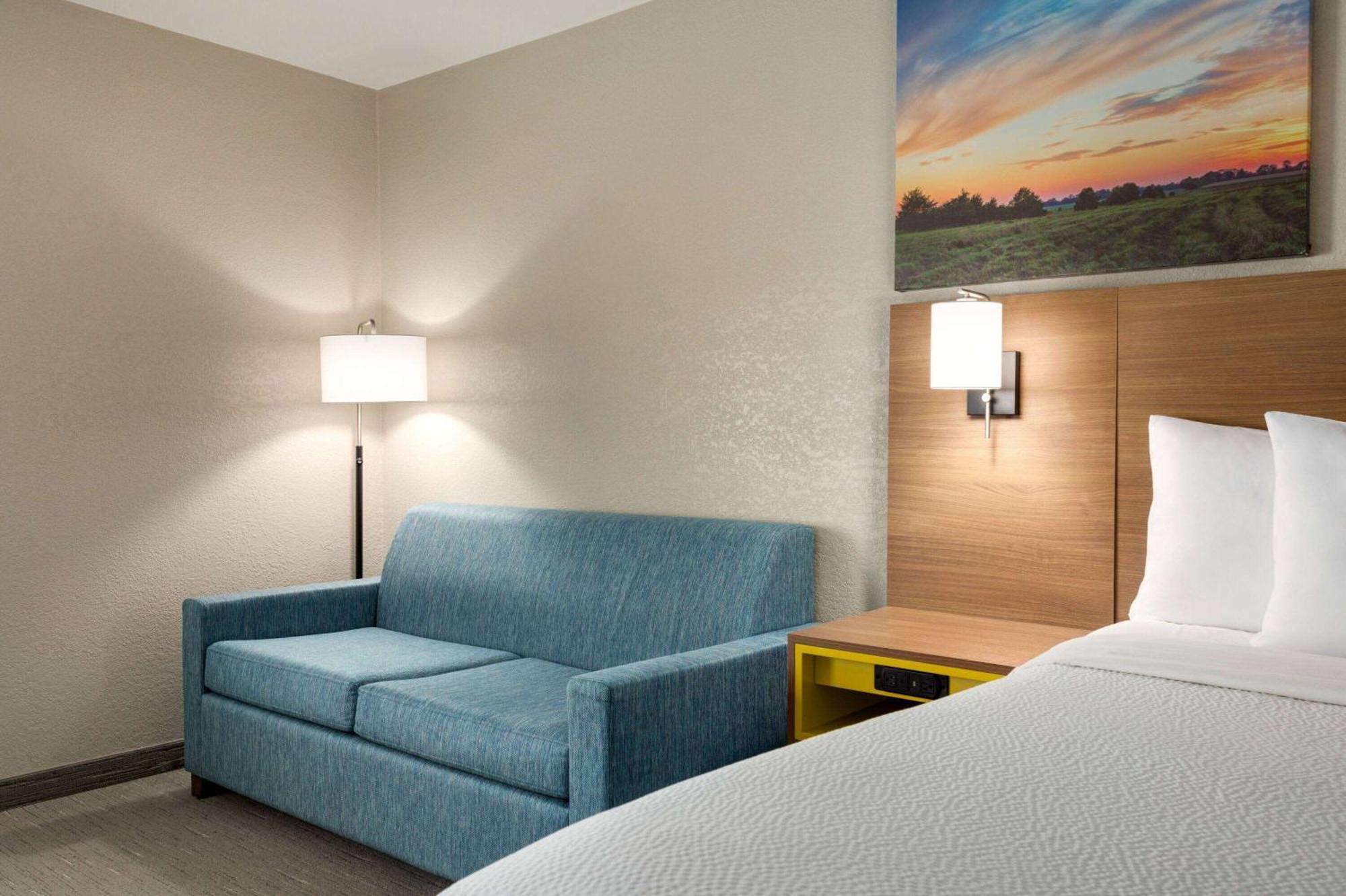 Days Inn By Wyndham Hillsboro Ngoại thất bức ảnh
